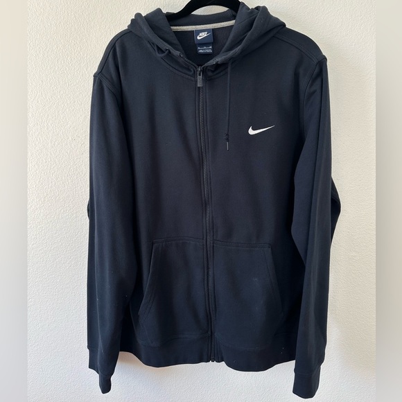 Nike Sweater - Picture 2 of 4